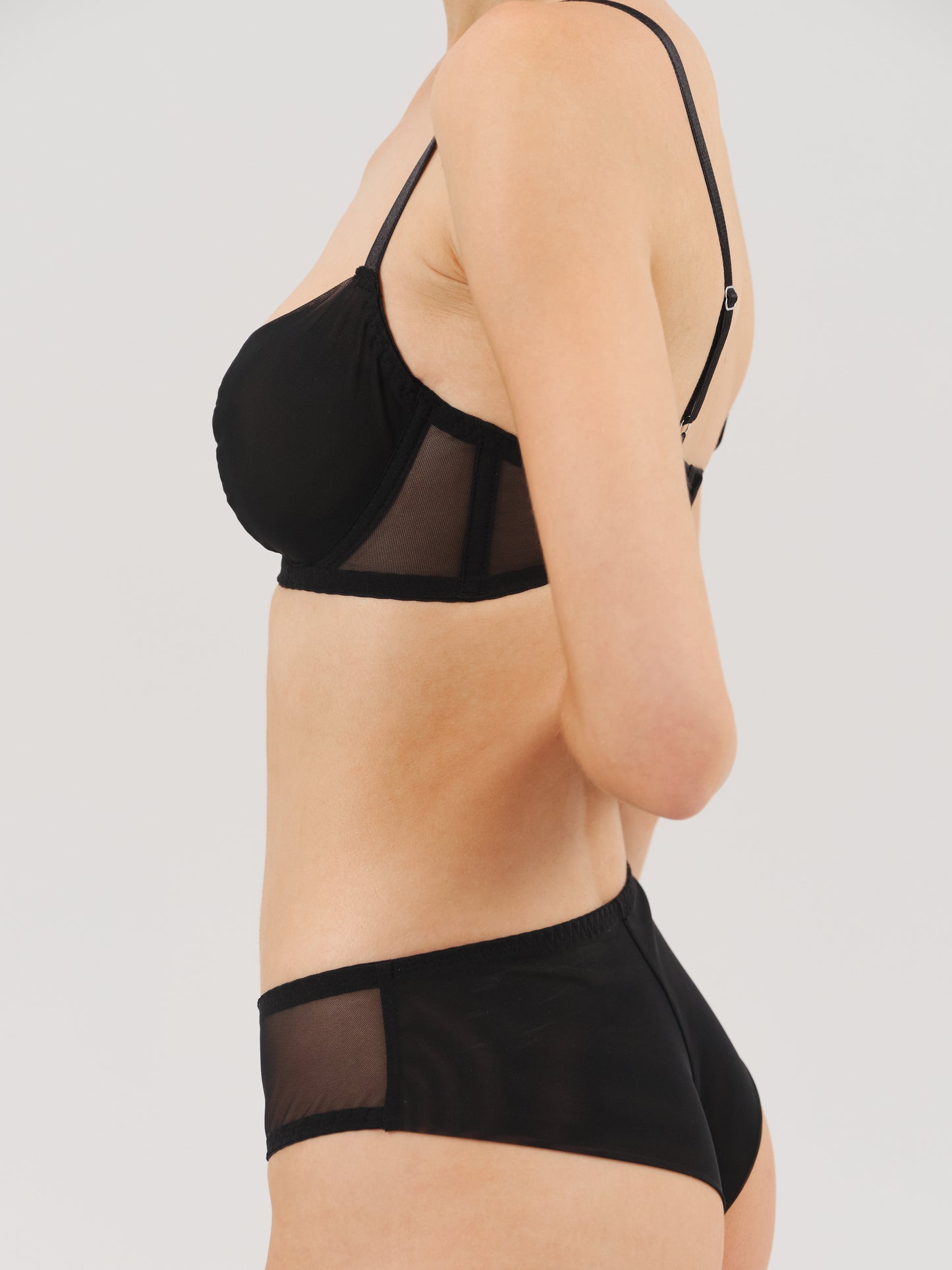 BASE BRA mesh - black